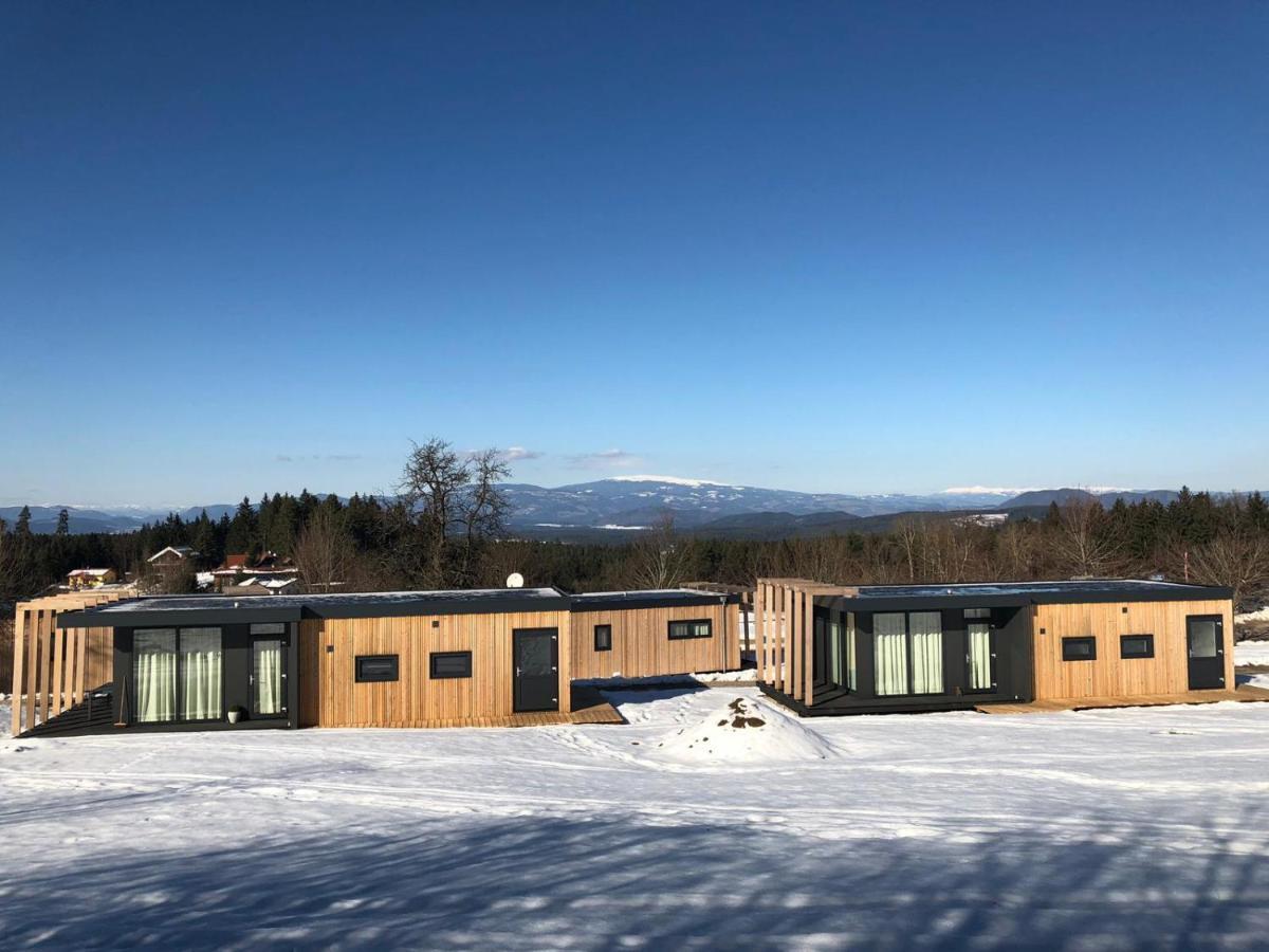 Hotel Chaletpark Petzen Feistritz ob Bleiburg Exterior foto